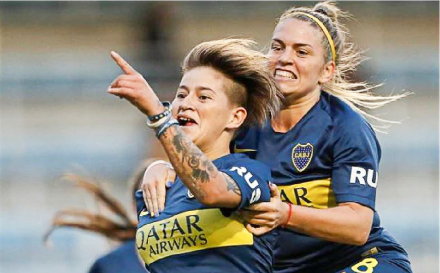 Boca chicas.JPG