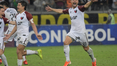 Colón hizo historia grande en Brasil y se metió en la final de la Copa Sudamericana