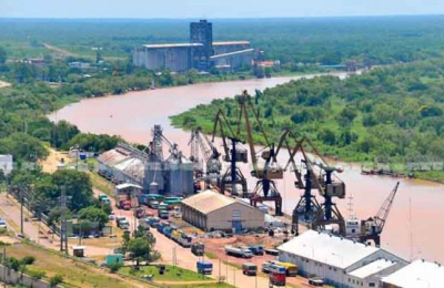 El interventor del Puerto de Barranqueras expone en un encuentro en Francia