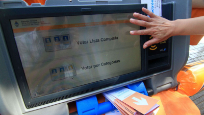 Ahora son 6 las ciudades amparadas que evitan el uso del voto electrónico
