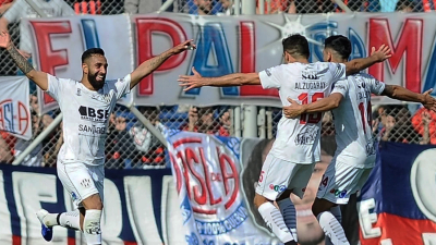 San Lorenzo se comió un baile tremendo ante Central Córdoba