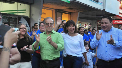 "Consenso Federal es la opción distinta", dice Martínez