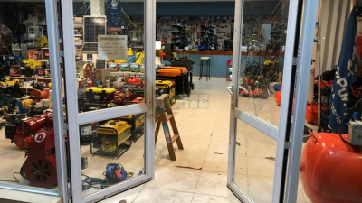 Charata: Robaron más de 300 mil pesos en herramientas en ferretería