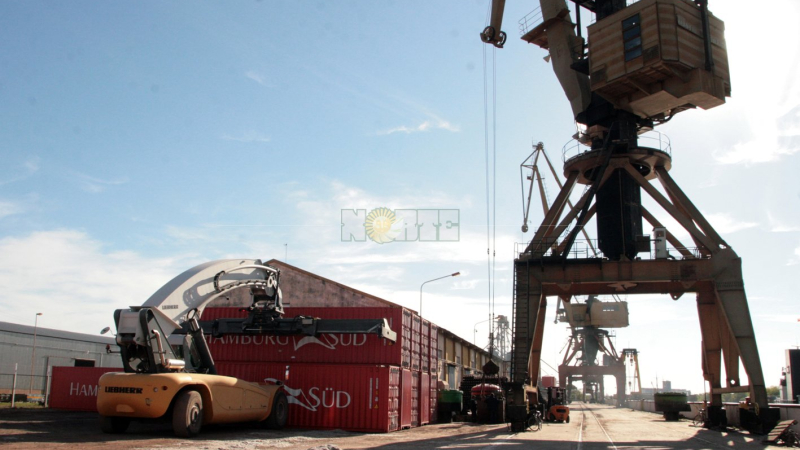 Por la bajante del Paraná, exportadora no puede embarcar su producción