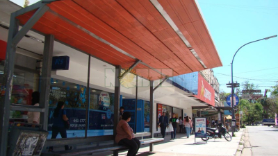A último momento la UTA suspendió el paro de colectivos y espera hasta el mediodía