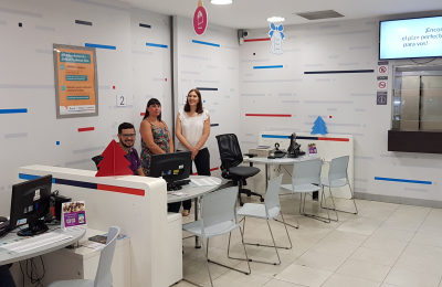 Todos los servicios en un lugar: Oficina convergente de Telecom en Resistencia 