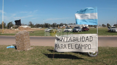 Retenciones: el gobierno provincial convocó para esta noche a los productores