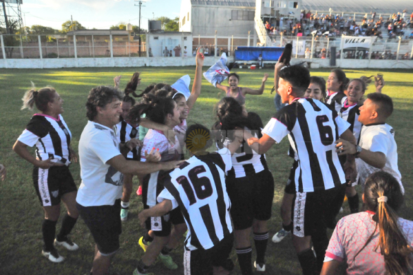 Todo For Ever revoleando las casacas.