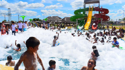 El parque acuático de La Eduvigis, una buena alternativa para las fiestas
