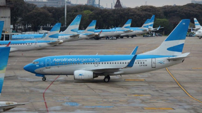 Pasajeros salvaron a una mujer que sufrió un ACV en pleno vuelo