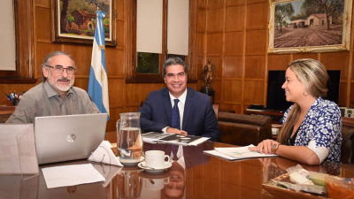 Capitanich analizó con Trotta estrategias de financiamiento para afrontar la paritaria docente