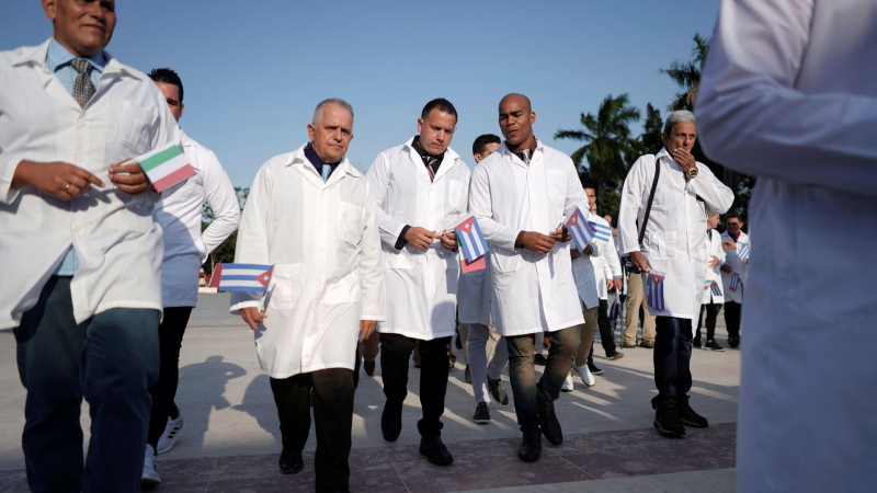 Cuba protestó ante EEUU por “campaña de descrédito” contra sus médicos