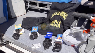 Interceptan ambulancia del Hospital de San Martín con casi 400 gramos de cocaína