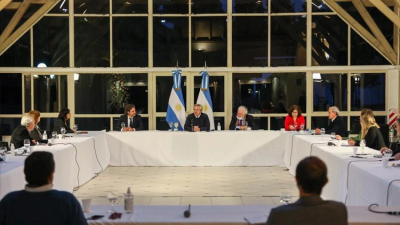 Alberto Fernández obtuvo el aval de los expertos para avanzar con una reapertura progresiva de la cuarentena