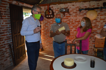 Sager en La Verde y Lapachito.jpg