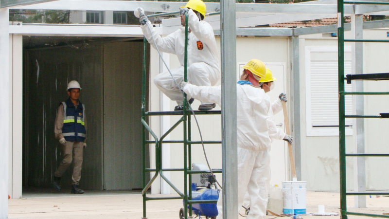 Las obras se retoman a cuentagotas en la provincia