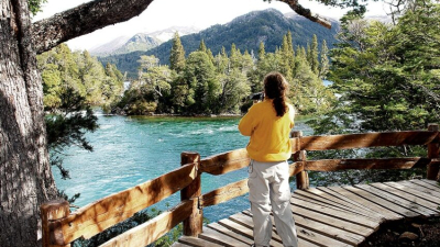 Tres parques nacionales patagónicos ya pueden ser recorridos por visitantes locales 