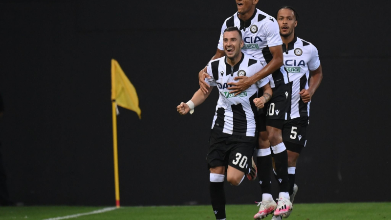 Udinese venció a Juventus y estiró la definición de la Serie A