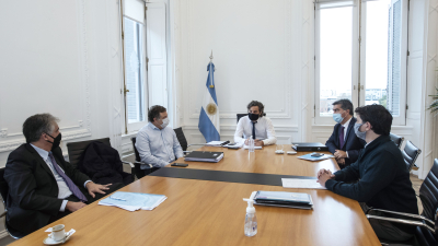 Cafiero acordó con Capitanich avanzar en planes de infraestructura y vivienda