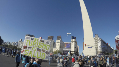 En varios puntos del país comenzó la manifestación del 17A