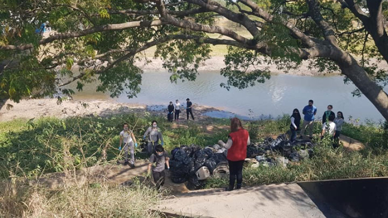 Piden que se indague a empresarios por contaminación del río Negro