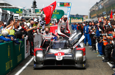 Pechito López en podio de las 24 Horas de Le Mans