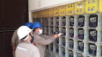 Más de cien edificios céntricos tienen conexiones eléctricas irregulares