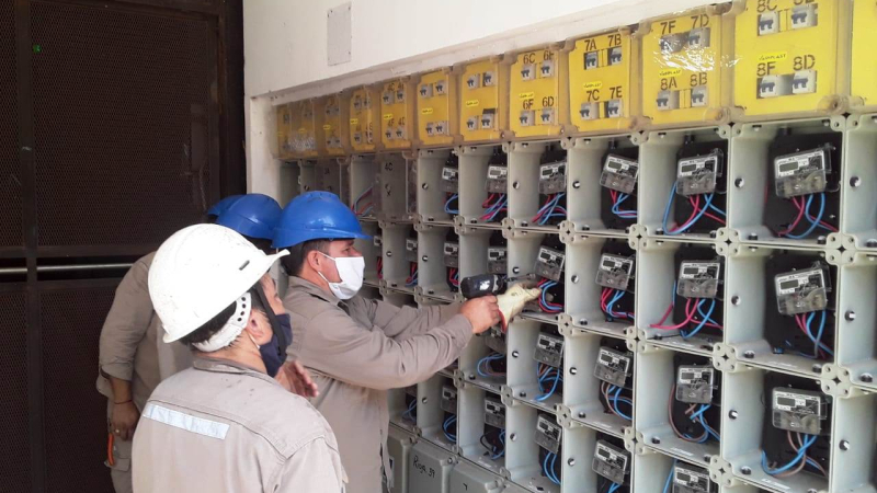 Más de cien edificios céntricos tienen conexiones eléctricas irregulares