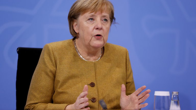 El mensaje de la canciller alemana, Angela Merkel, a Alberto Fernández en la UIA
