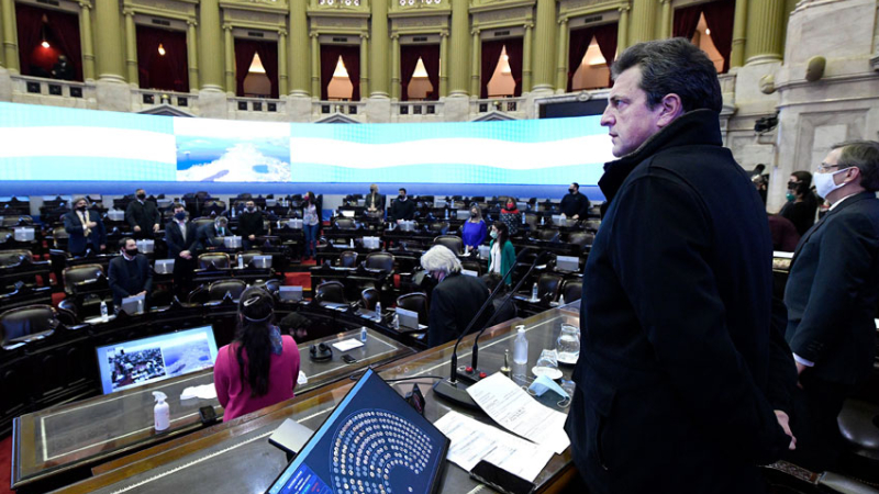 Aborto, primer debate presencial del año en Diputados