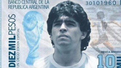 Llega al Senado el Proyecto de ley para que Maradona aparezca en billetes y sellos postales