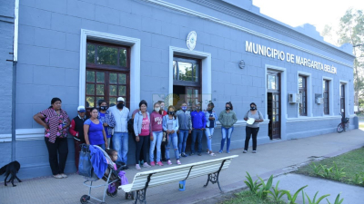 Margarita Belén: manifestación en el municipio por incumplimiento de asistencia a un merendero