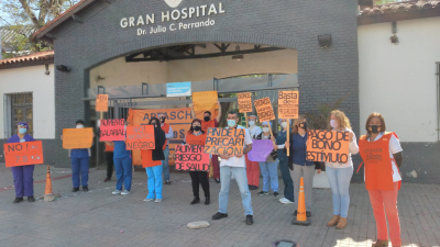 Para Aptasch los bajos salarios en salud son una decisión política