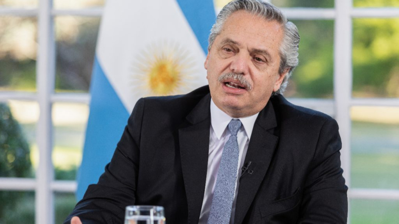 Alberto Fernández advirtió que podría "subir las retenciones o poner cupos" por el alza de precios