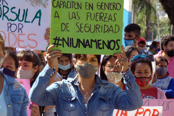 Dos marchas y un mismo reclamo: acciones para prevenir la violencia de género