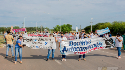 Docentes de Pampa del Infierno cortaron la Ruta Nacional 16