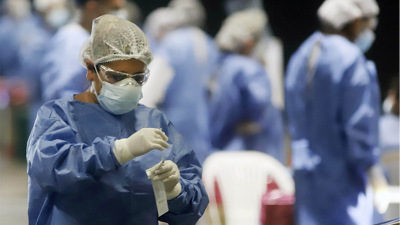 Reportaron 140 muertes y 7.891 nuevos contagios por la pandemia de coronavirus en el país