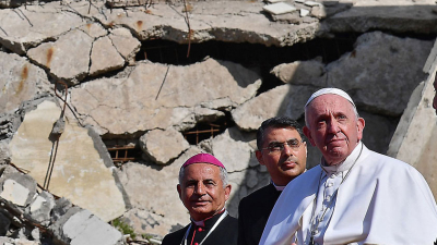 El Papa lanzó mensajes contra el terrorismo y una paz sin venganza