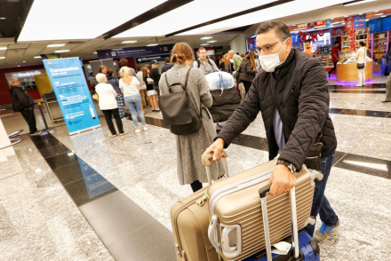 aeropuerto coronavirus.JPG