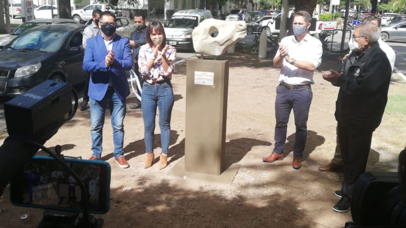 Se emplazó la escultura N° 649 y con ella se incorporó la figura de “Guardianes del Patrimonio”