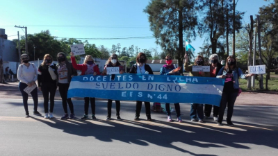 Docentes en la ruta: agremiados y autoconvocados continúan con la protesta