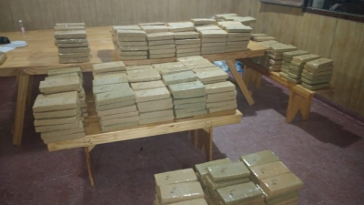 Operativo Leña Verde: detienen en Vera a un camión chaqueño cargado con marihuana