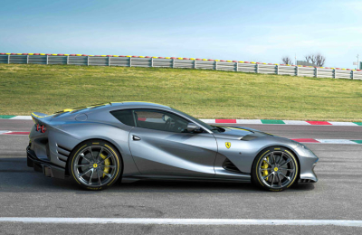 ¿La última Ferrari con motor clásico?