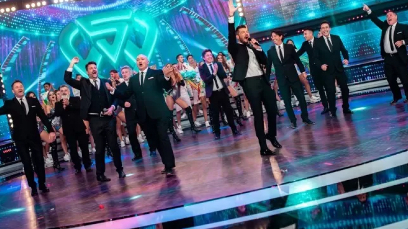 Infectólogo experto criticó los programas de TV sin cuidados: "jóvenes fallecen sin patologías y allí afuera no pasa nada"