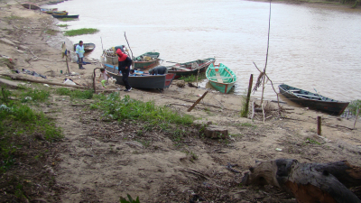 Con un nivel de 0,80 centímetros, en el río no hay tráfico fluvial posible
