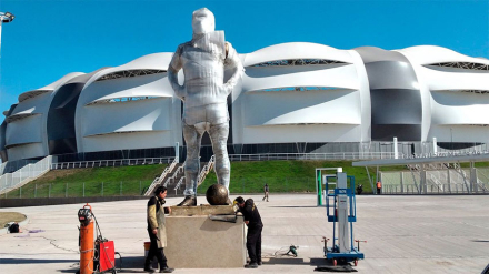 estatua-maradona.jpg