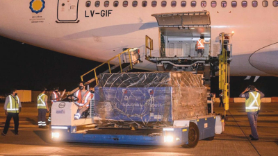 Llegaron otras 818.150 dosis de la vacuna Sputnik V