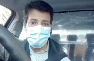 El chaqueño que transporta pacientes con Covid en Ciudad de Buenos Aires
