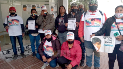 Familiares del joven Lagos protestan frente a Fiscalía de DDHH: malestar por la liberación del policía Viñuela