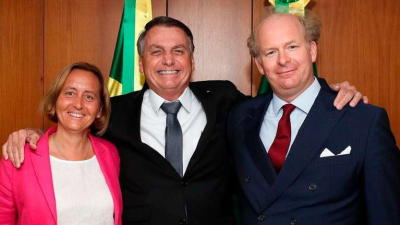Bolsonaro justifica su reunión con neonazis alemanes y se queja de la prensa